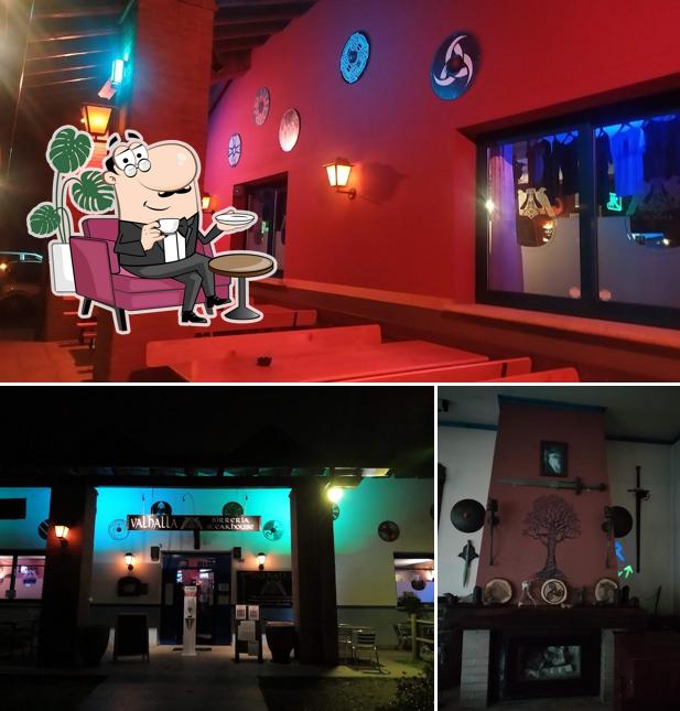 Gli interni di Valhalla Pub Steakhouse