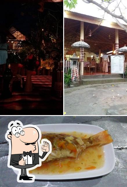Здесь можно посмотреть снимок ресторана "Warung Puspa Candidasa"
