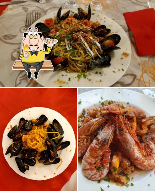 Prova la cucina di mare a Trattoria Ducezio Noto