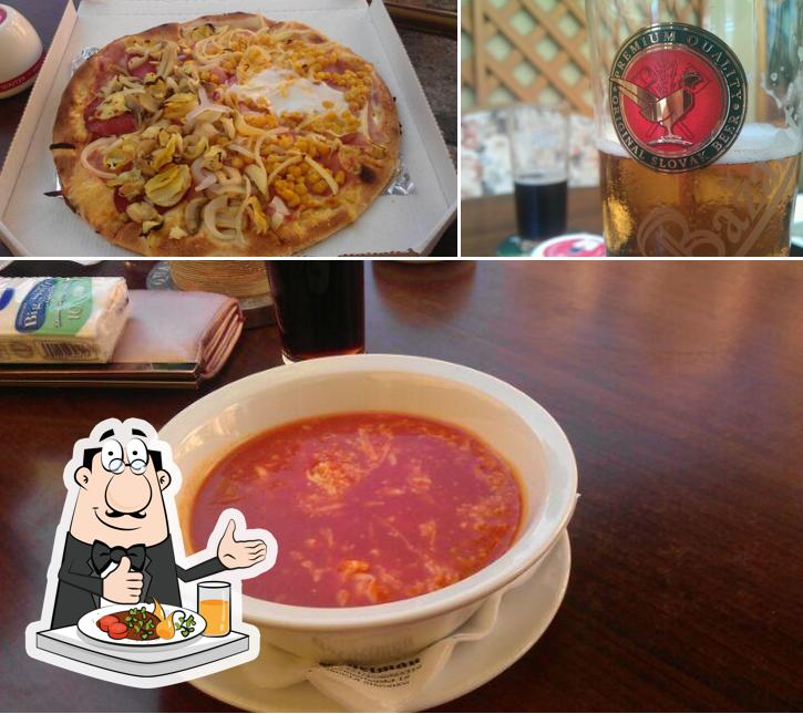 Это фотография, где изображены еда и пиво в Pizza Lux