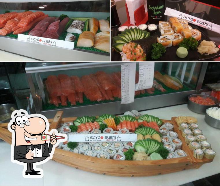 Rolos de sushi são disponibilizados no Sayão Sushi