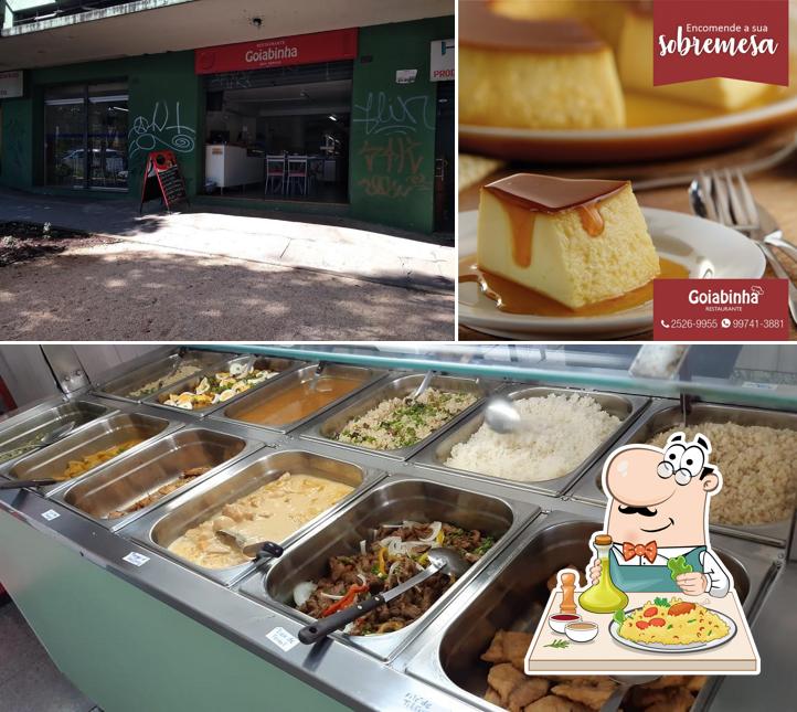 Dê uma olhada a imagem ilustrando comida e exterior a Restaurante Goiabinha
