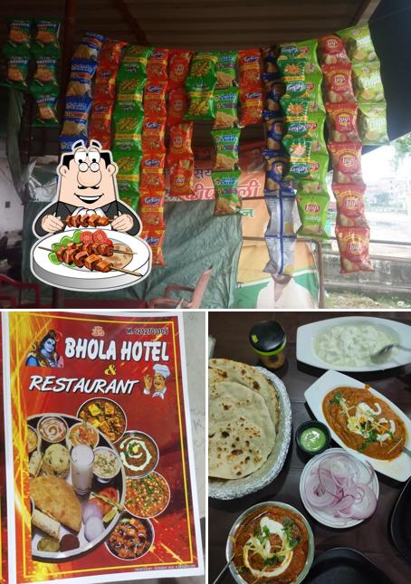 Food at Bhola Hotel