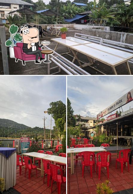 Romin’s Park restaurant and Hotel