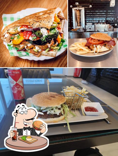 Essayez un hamburger à Sahin Kebap Haus in Erdweg