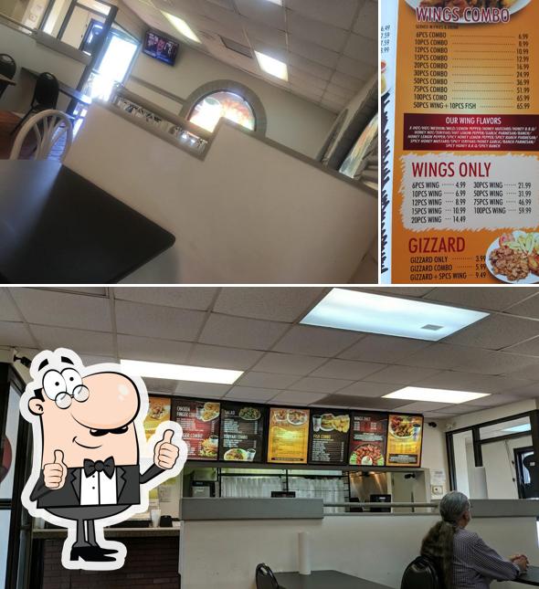 Wow Wing & Deli in Pensacola Restaurant menu and reviews