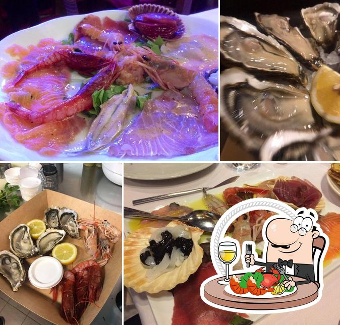 Get seafood at Osteria Molo 13