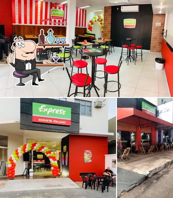 Veja imagens do interior do Express Sorvetes e Açaí