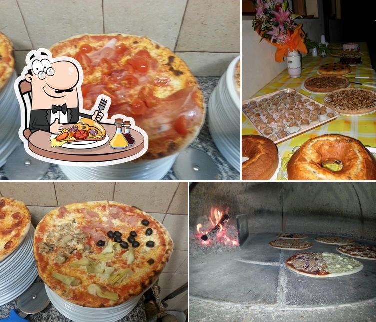 Scegli una pizza a Il Panorama Pizzeria di luggiosa forciniti