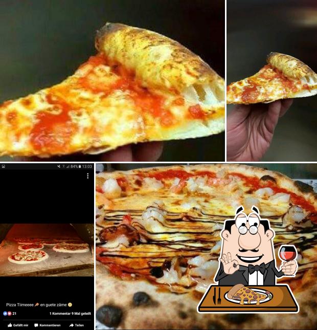 Prenditi una pizza a Pizza da Pino GmbH
