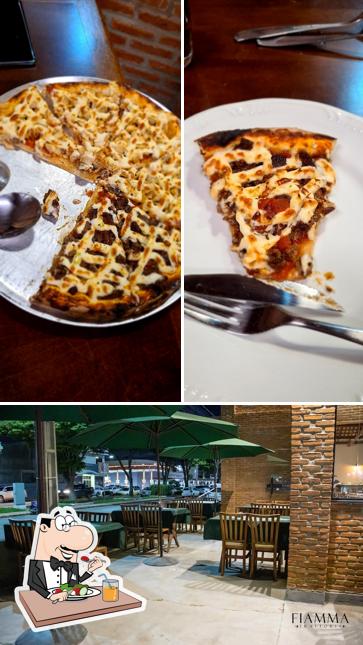 A Fiamma Trattoria se destaca pelo comida e interior