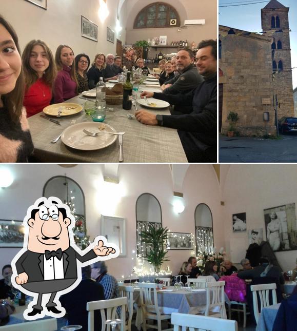 La immagine di interni e esterno da Ristorante "Le Mangitoie" da Tormento