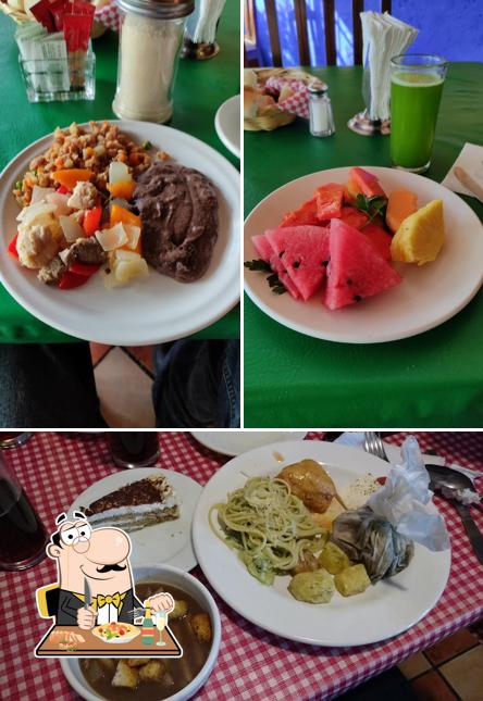 Food at El Italomexicano