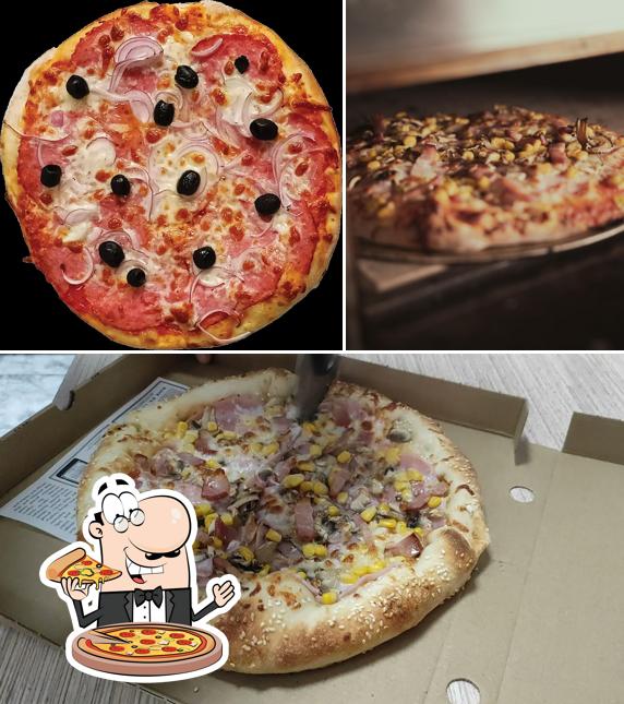 Order different variants of pizza