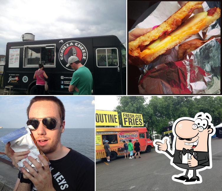 Gorilla Cheese Truck in Hamilton Restaurant reviews