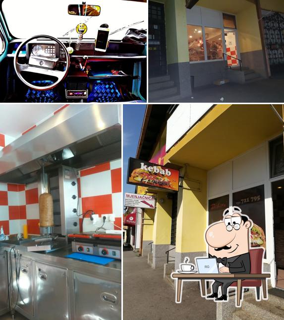 Siediti a un tavolo di Kebab Pikito