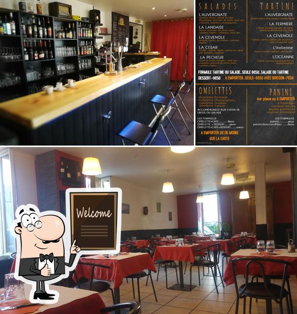 Voici une photo de bistrot chez louise