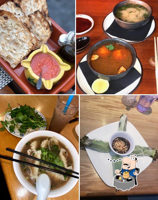 Еда в "Topo Vietnamese Restaurant"