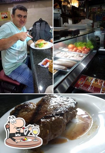 Comida em Fora De hora bar e lanchonete