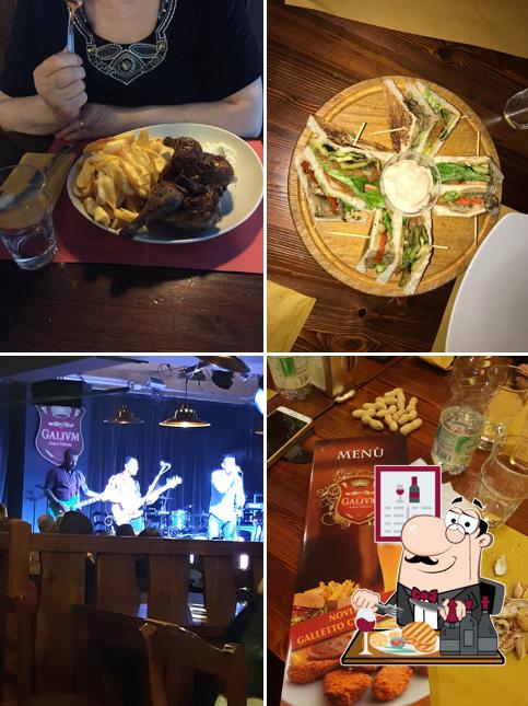 C'è un'ampia selezione di pasti per gli amanti della carne