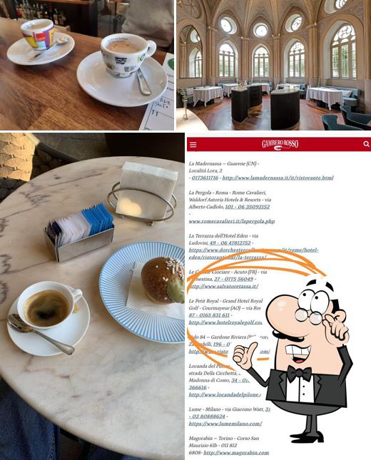 Siediti a un tavolo di Paolo Griffa Al Caffè Nazionale