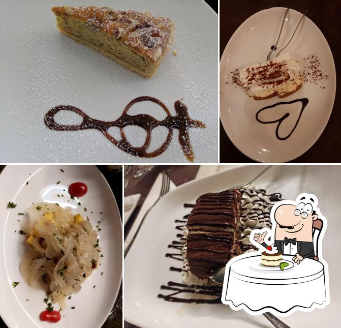 Trattoria antica torre serve un'ampia gamma di dolci