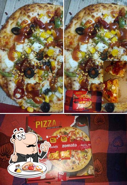 Get pizza at Forever Favourite