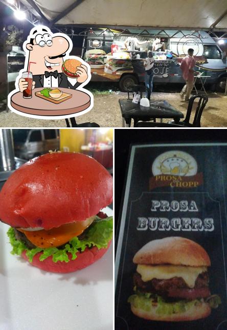 Try out a burger at Prosacomchopp