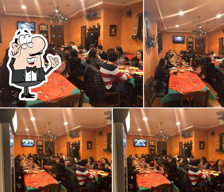 Gli interni di La taverna del lupo