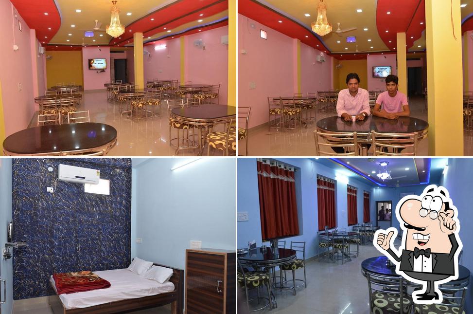 Hotel Sheesh Mahal & Restaurant
