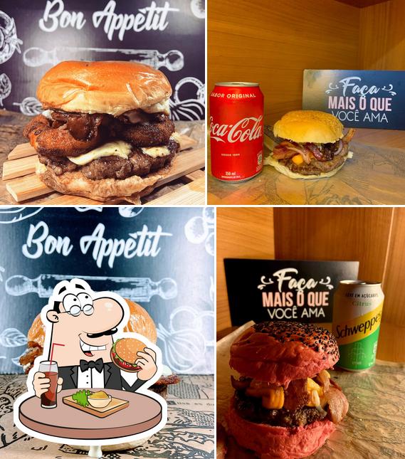 Os hambúrgueres do Beer Station - Pizzaria, Burger e Petiscos (Delivery) irão saciar diferentes gostos
