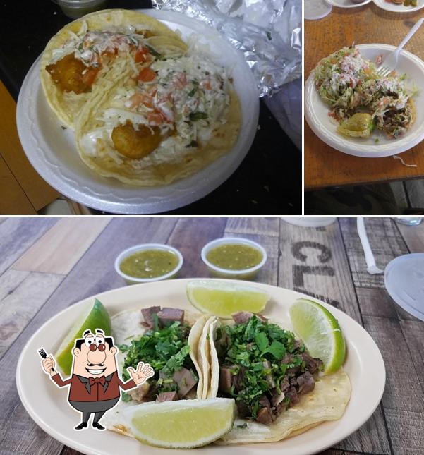 Platos en Tacos La Bufadora