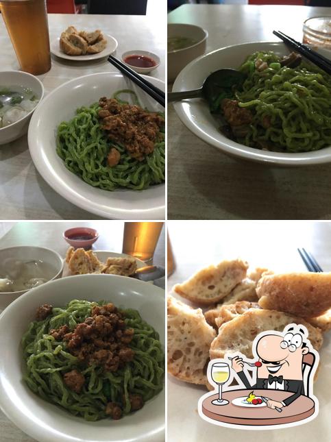 Bakmi Ayam Kampung Afung Restaurant West Jakarta Citra 1