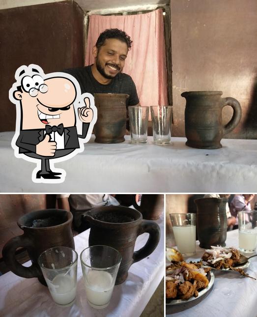 Kavalappara toddy shope