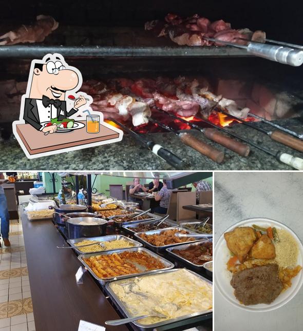 Comida em Churrascaria do Paulinho