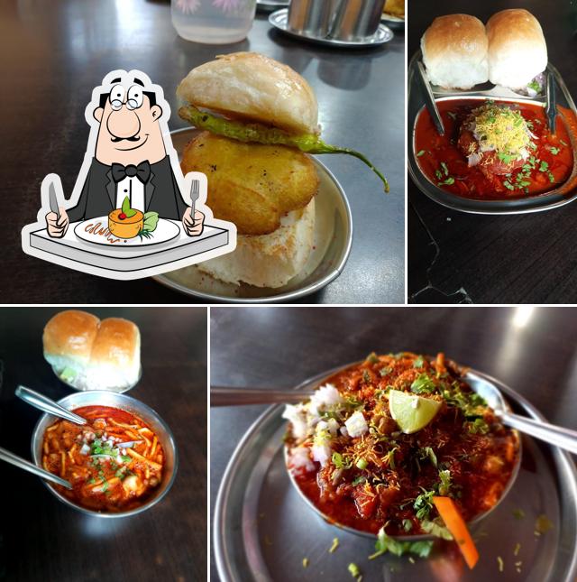 श्री स्नँक्स् काँर्नर