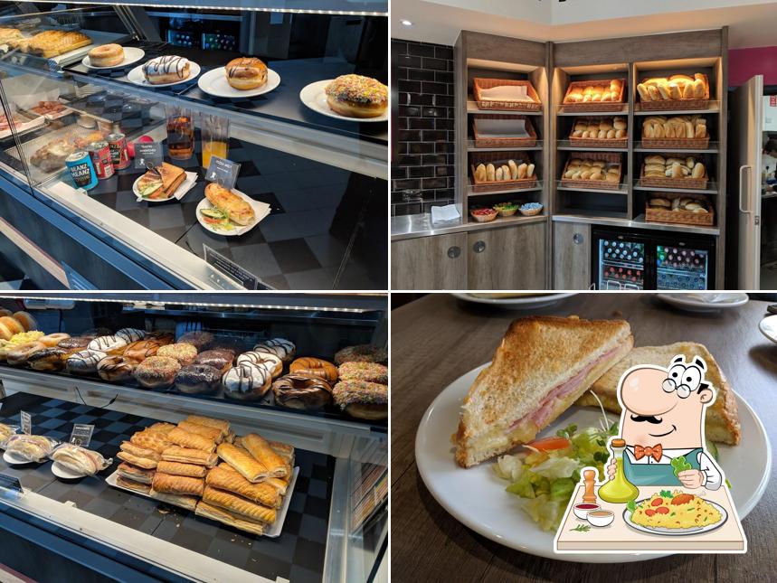 Couzens Bakery and Coffee Lounge in Welwyn Garden City Restaurant reviews