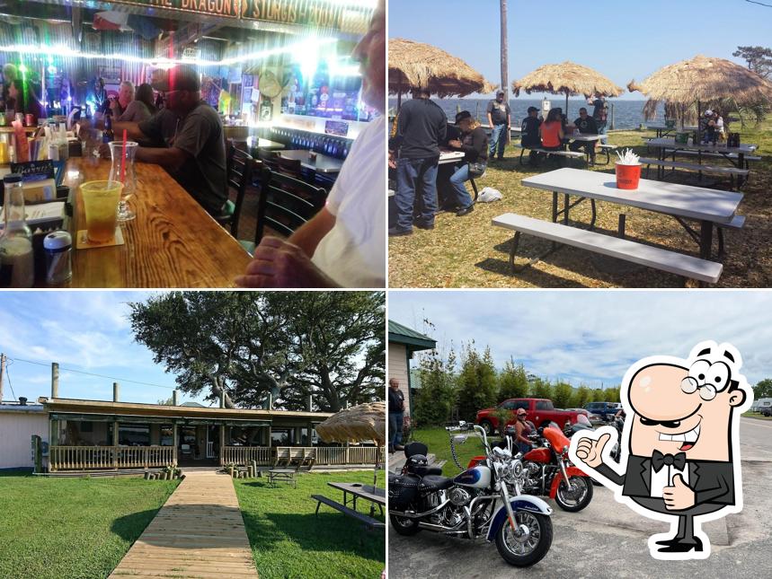 Barry's Walnut Island Restaurant and Lodge in Grandy Restaurant menu