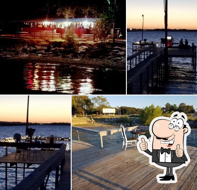 Waterfront Market & Grill in East Tawakoni Restaurant reviews