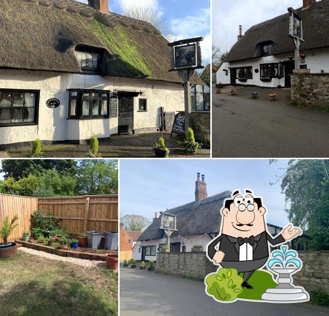 The Wheatsheaf in Maids Moreton Restaurant menu and reviews