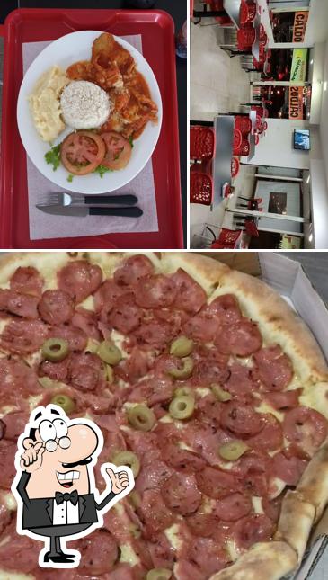 O interior do SNOBS PIZZARIA FAST FOOD