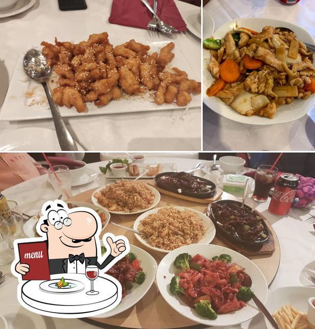 Lotus Court Chinese Restaurant in Long Jetty Restaurant menu and reviews