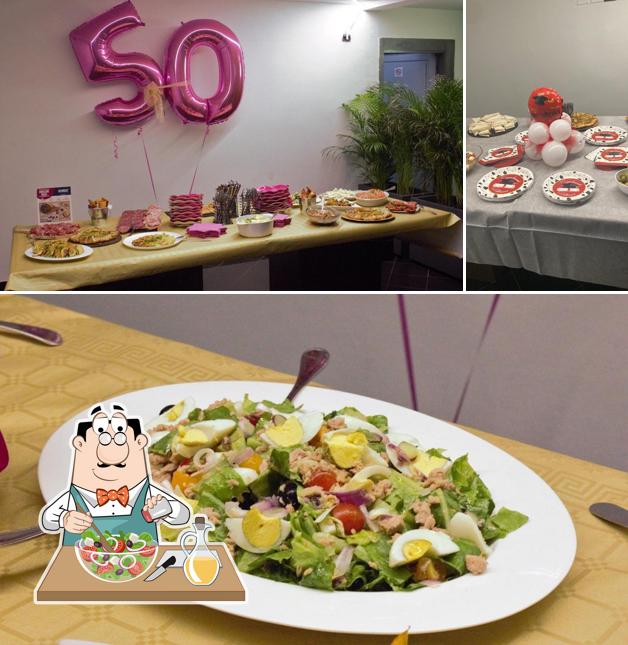 Insalata greca al DolceVita Caffè Cucina & Soul