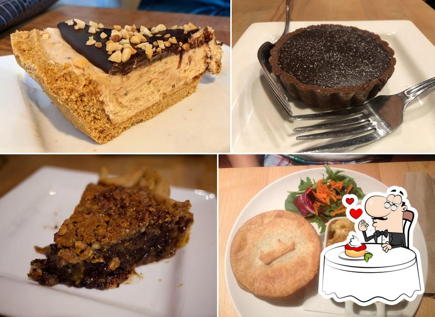"Pacific Pie Company" представляет гостям разнообразный выбор десертов