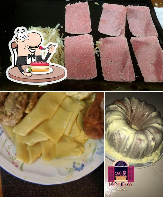 Blue's Cafe in Maxton Restaurant menu and reviews
