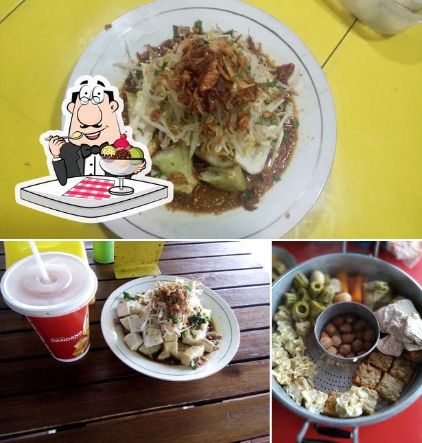 Siomay Mirza And Kupat Tahu Populer Asli Blabak Restaurant Semarang