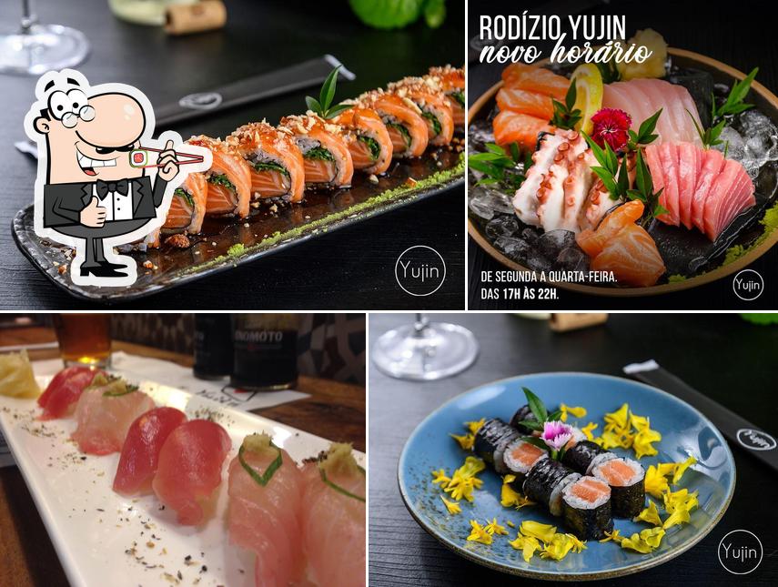 Prove diversas opções de sushi