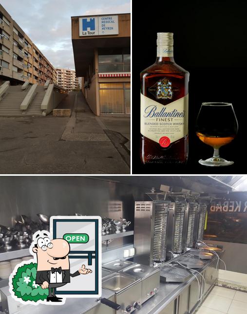 La esterno e alcol del ristorante