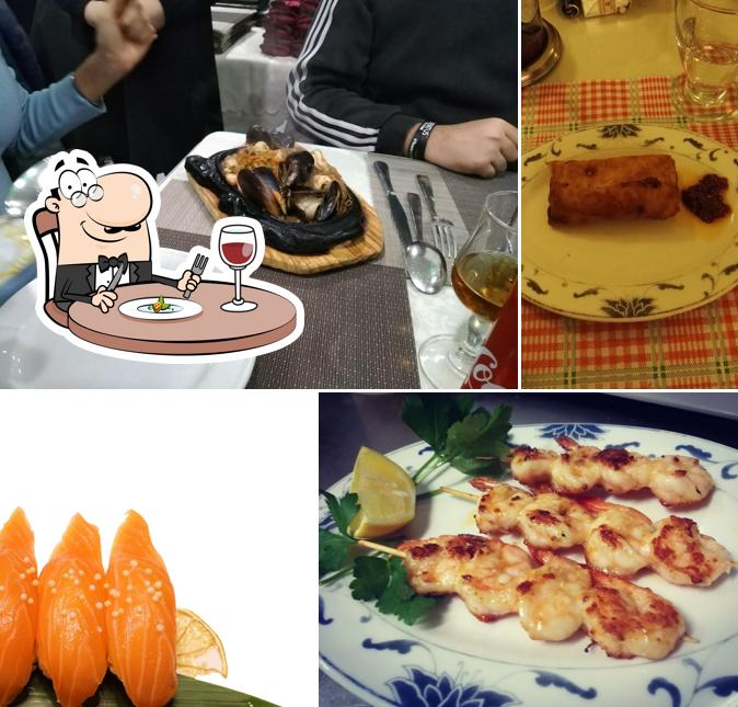 Cibo al Ristorante Cinese Fiume Di Stelle