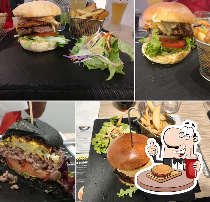 Faites-vous plaisir avec un hamburger à Au Tableau Restaurant